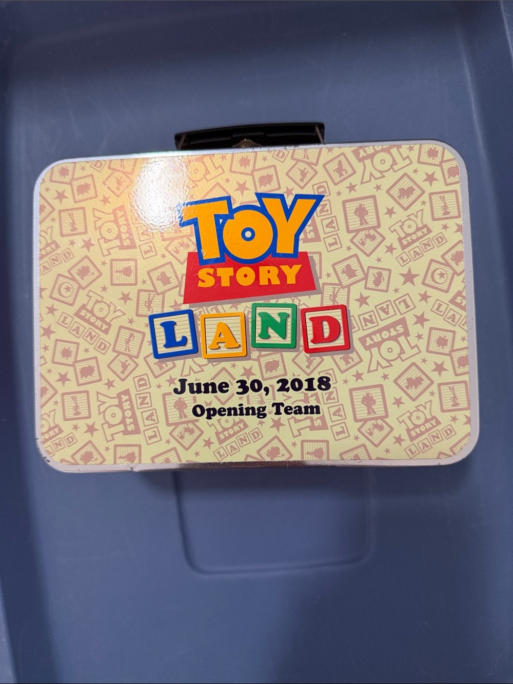 Disney Toy Story Land June 30 ,2018 Opening team metal lunch box Hollywood Stud